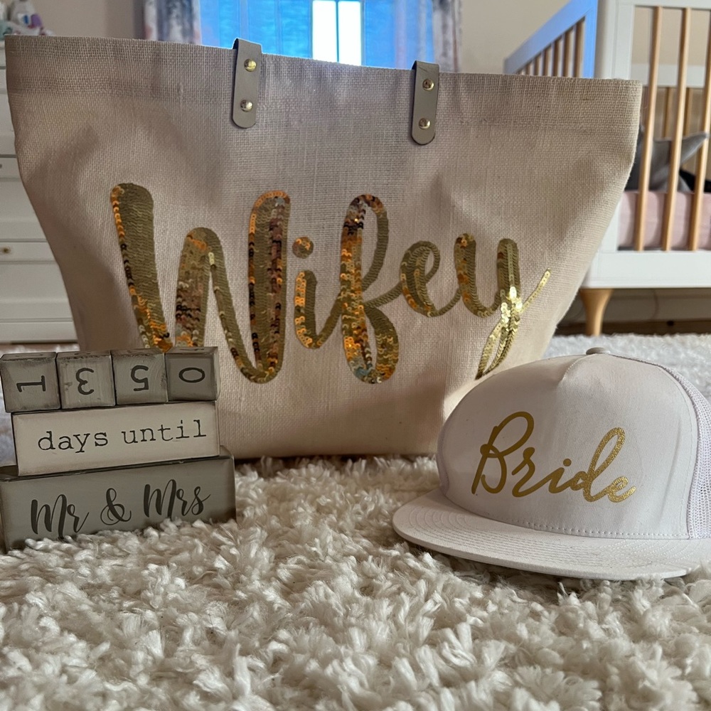 Miscellaneous wedding items